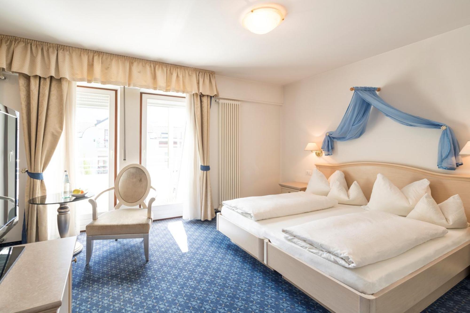 Groff Hotel 3*
