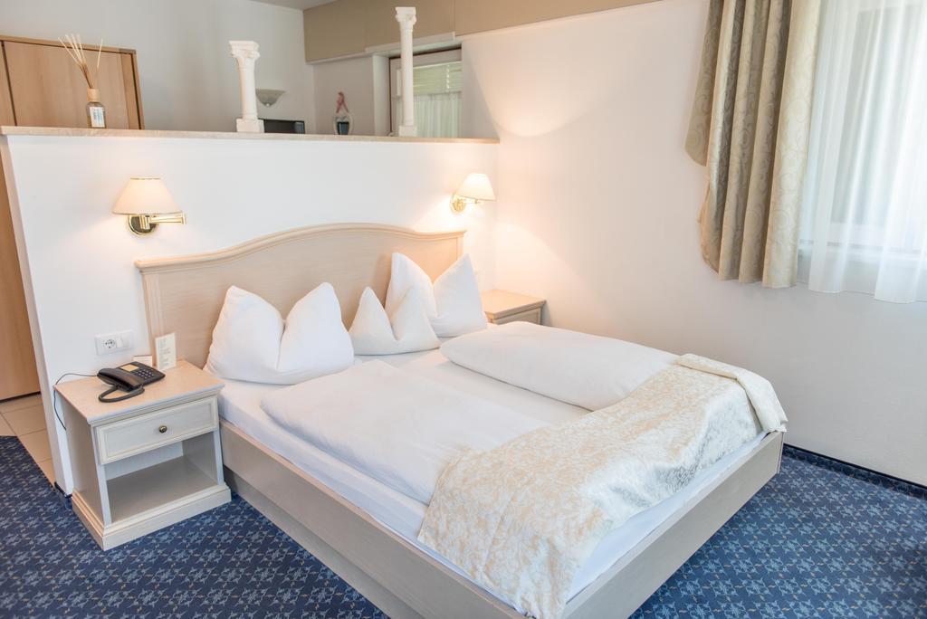 Hotel Groff 3*