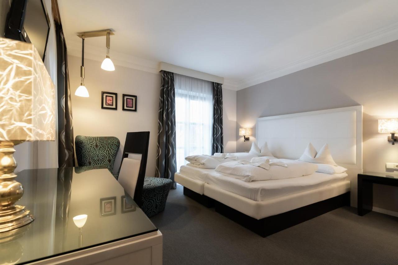 Groff Hotel 3*